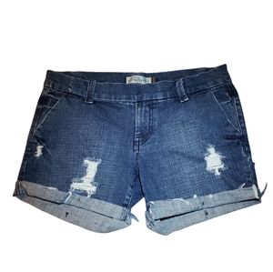 Old Navy Authentics Ultra Low Rise Stretch Hook Closure Jean Shorts Size 6 NWOT